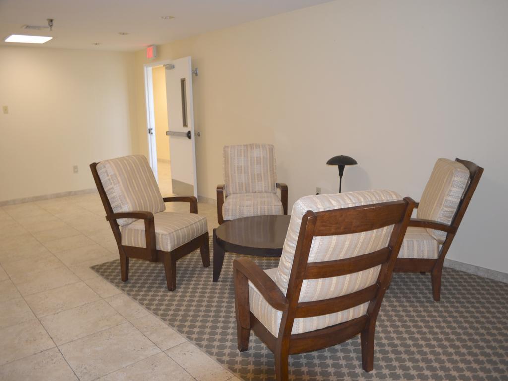 Baymont By Wyndham East Windsor Bradley Airport Hotel Bagian luar foto