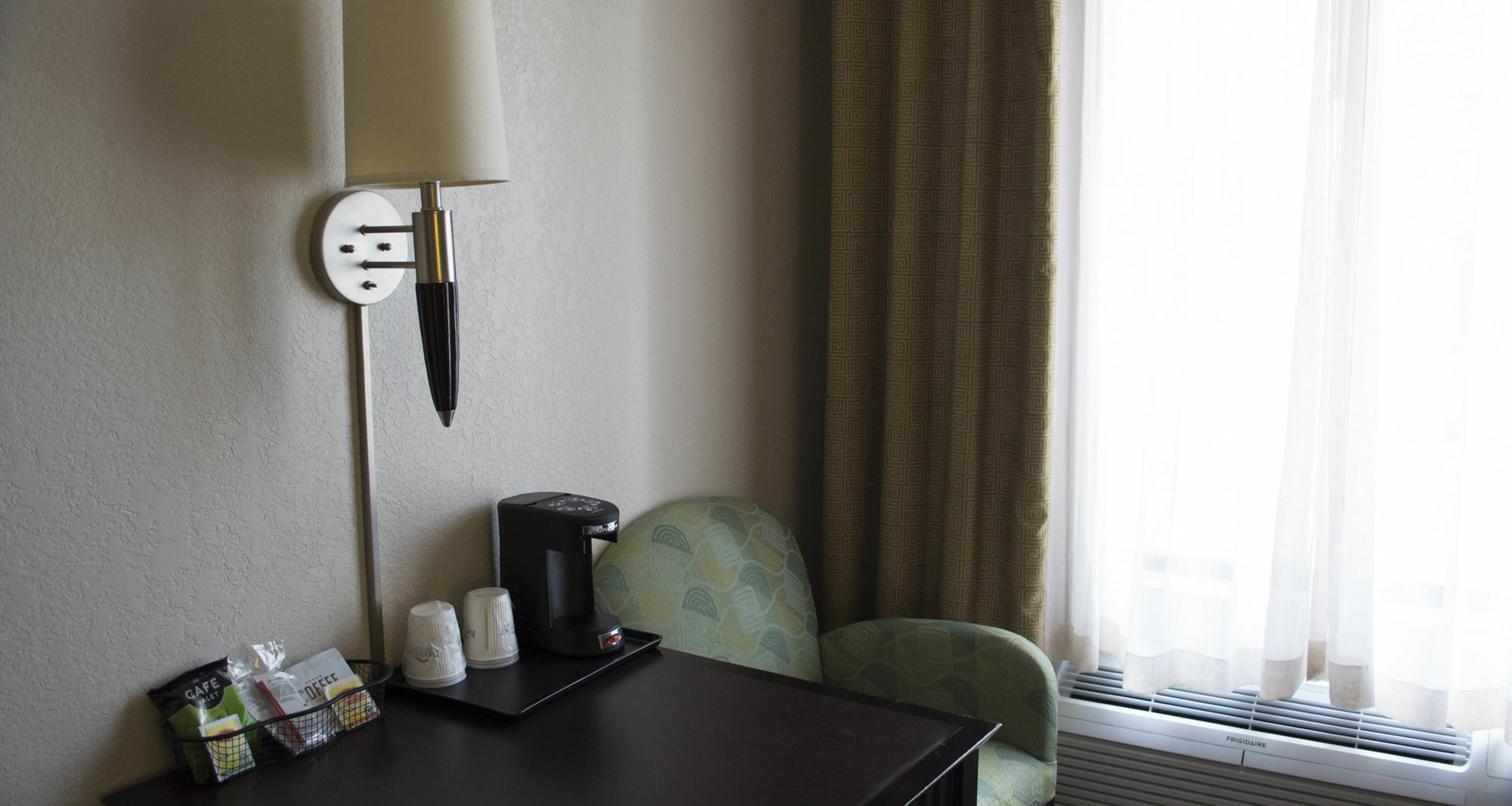 Baymont By Wyndham East Windsor Bradley Airport Hotel Bagian luar foto